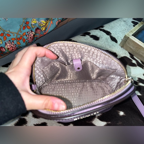 Lavender Kate Spade clamshell crossbody - Picture 3 of 8